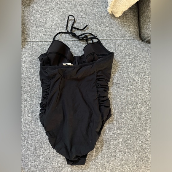 EUC - Picture 2 of 4